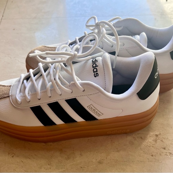 Adidas VL Court Bold Platform Sneaker - Women's
New, never worn - Picture 4 of 8